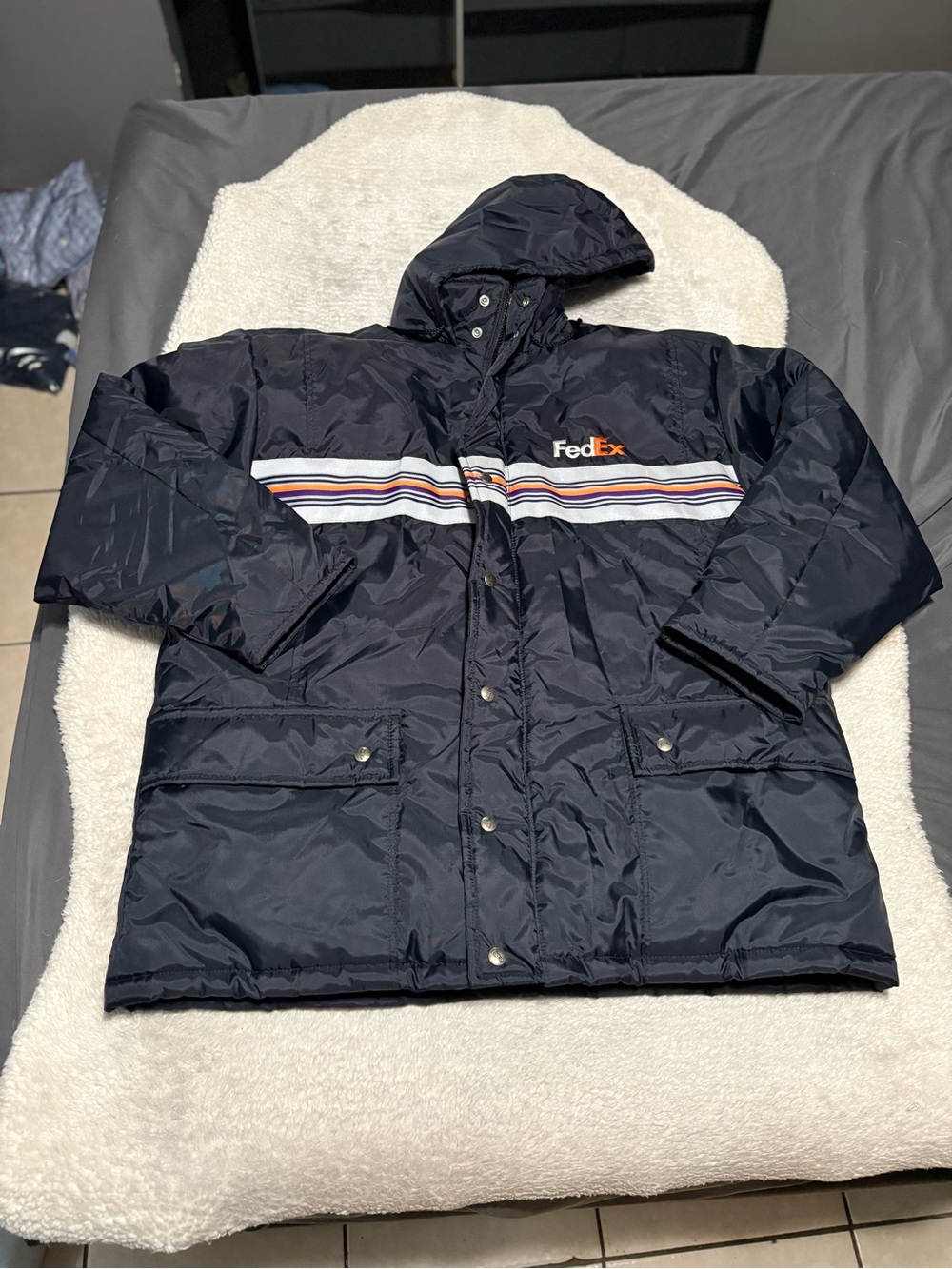 FedEx Navy Logo Puffer Jacket with Striped Chest Size XL